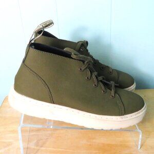 Dr. Martens Air Wair Chukka Boots Unisex Shoes W Size 8, M Size 7